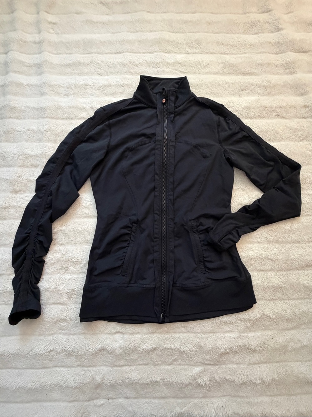 Lululemon ruffle trim cinched sleeve soft stretch define jacket